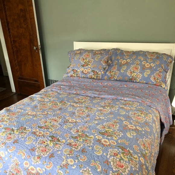 April Cornell Bedding Bedspread And Shams Poshmark